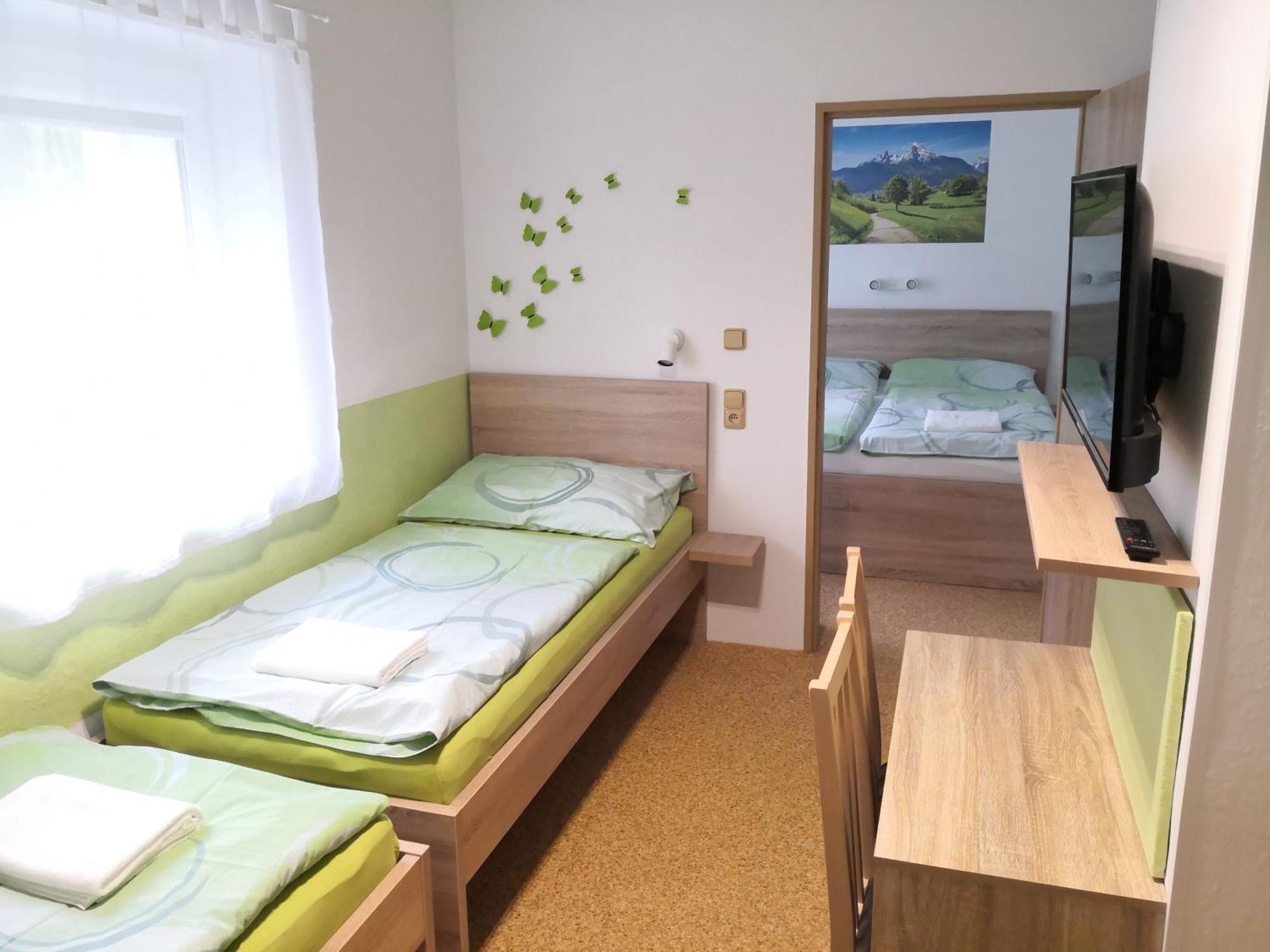 Penzion Zelena Zahrada Kladenske Rovne エクステリア 写真